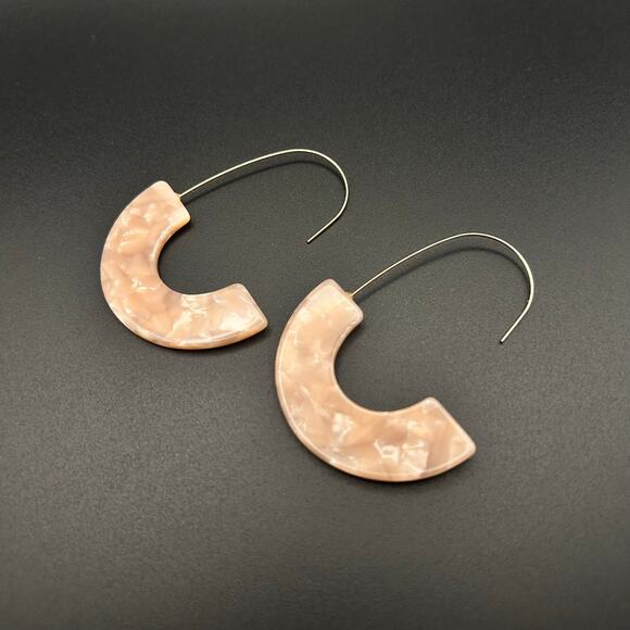 Handmade Pink Acrylic Resin Wire Drop Dangle Fashion Earrings - Picture 7 of 7